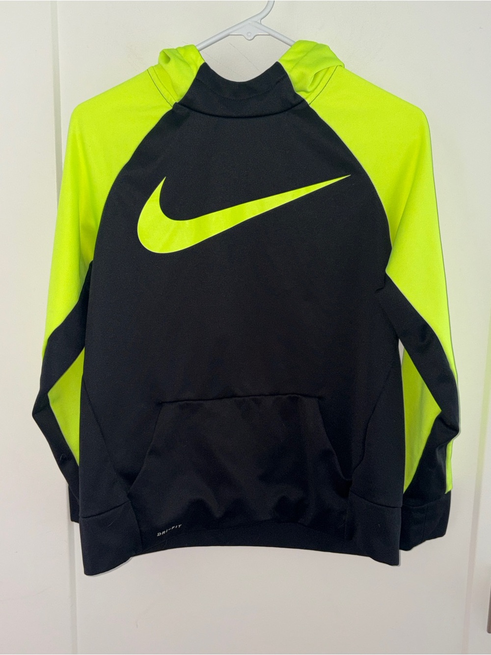 NWOT girl's Nike Dri-fit funnel neck hoodie sz XL